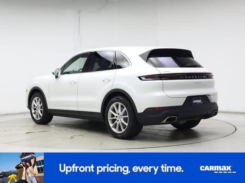 2024 Porsche Cayenne Base (Tiptronic)