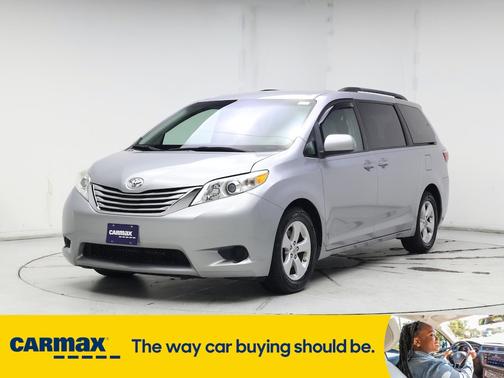 2015 Toyota Sienna LE