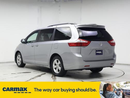 2015 Toyota Sienna LE