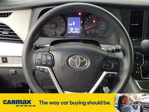 2015 Toyota Sienna LE