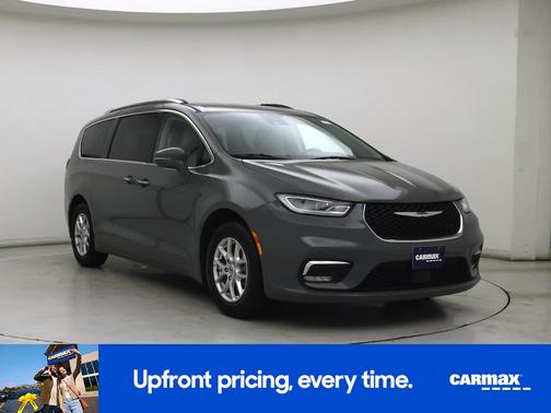 Gray 2021 Chrysler Pacifica Touring L