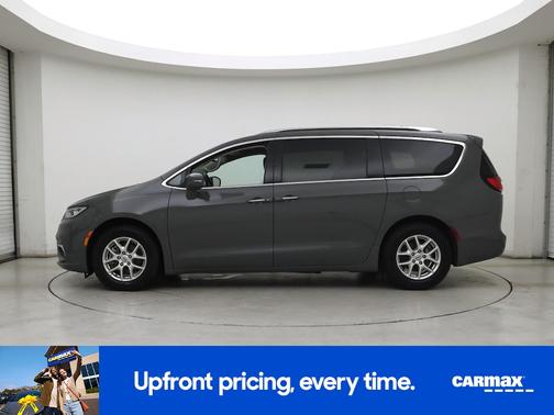 Gray 2021 Chrysler Pacifica Touring L