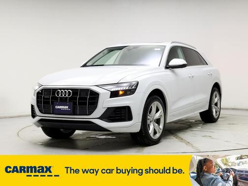 2021 Audi Q8 Premium Plus