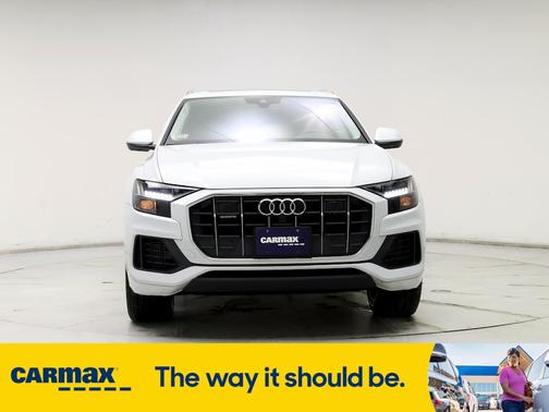 2021 Audi Q8 Premium Plus