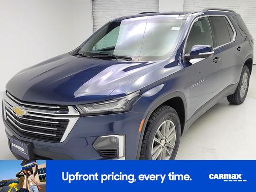 Blue 2023 Chevrolet Traverse LT Cloth