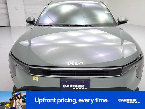 Gray 2025 Kia K4 LXS