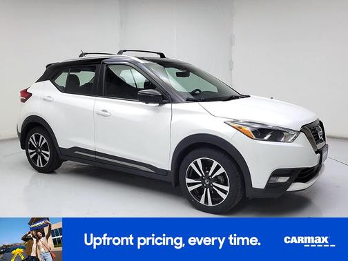 2020 Nissan Kicks SR