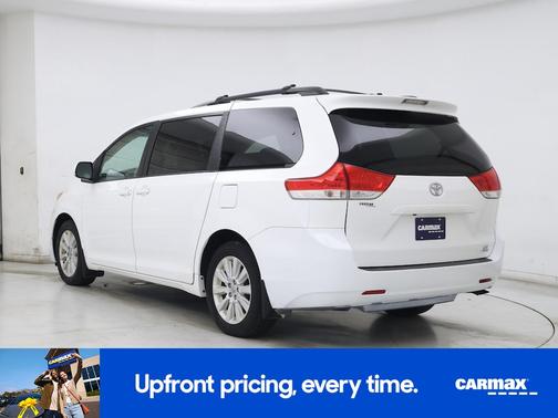 2014 Toyota Sienna LE