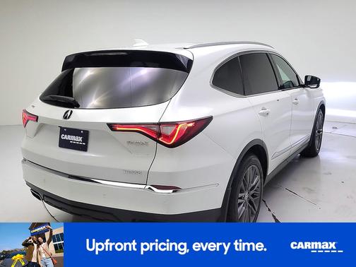 White 2022 Acura MDX SH-AWD Advance