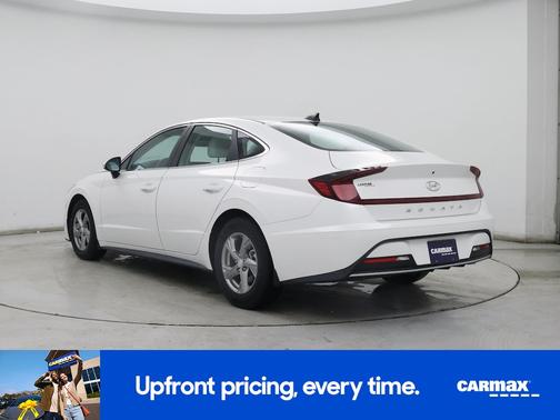 2022 Hyundai SONATA SE