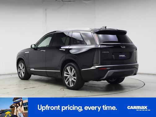 2026 Cadillac VISTIQ Luxury