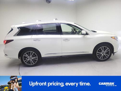 White 2019 INFINITI QX60 Luxe