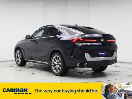 2022 BMW X6 xDrive40i
