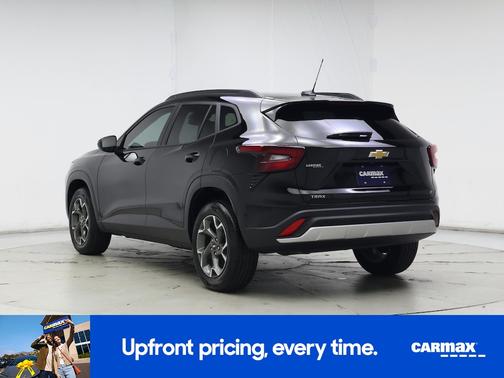 Black 2025 Chevrolet Trax LT