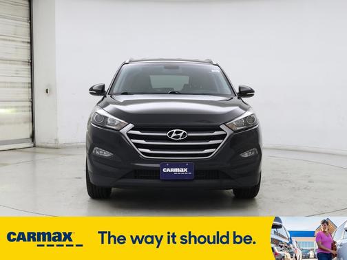 2017 Hyundai TUCSON SE Plus