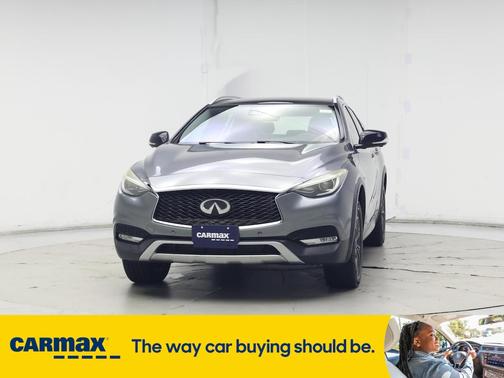 2018 INFINITI QX30 Premium