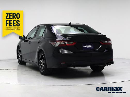 Black 2021 Toyota Camry SE