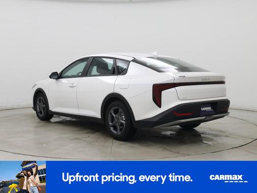 White 2025 Kia K4 LXS