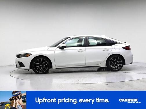 White 2022 Honda Civic Touring