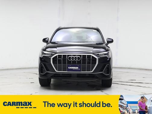 2024 Audi Q3 S-Line Premium