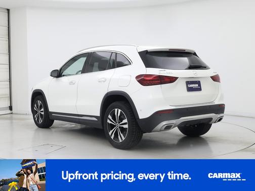 White 2024 Mercedes-Benz GLA 250