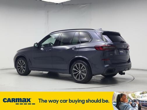 2021 BMW X5 M50i