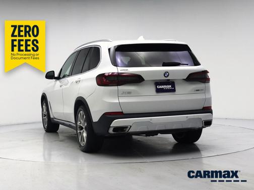 White 2021 BMW X5 xDrive40i