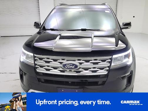 Black 2018 Ford Explorer Limited