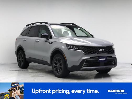 Gray 2022 Kia Sorento X-Line EX