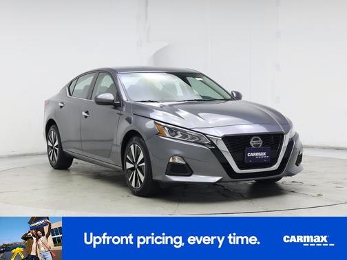 2022 Nissan Altima SV