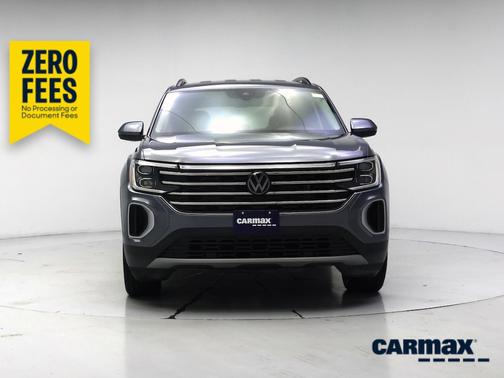 White 2024 Volkswagen Atlas SE w/Tech