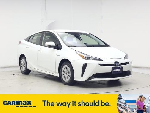 2020 Toyota Prius LE