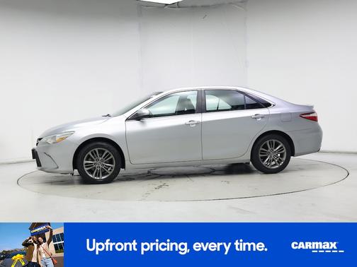 2016 Toyota Camry SE