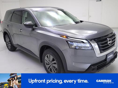 2024 Nissan Pathfinder S