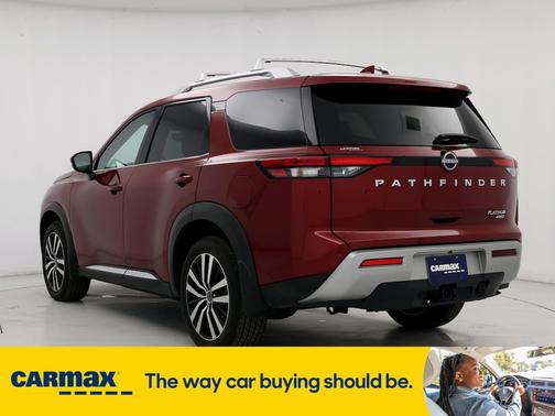 2024 Nissan Pathfinder Platinum