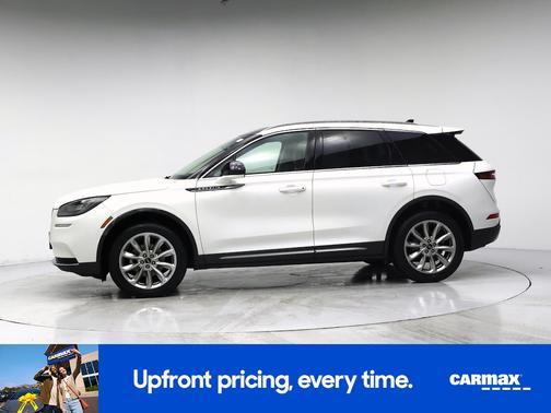 White 2022 Lincoln Corsair Standard