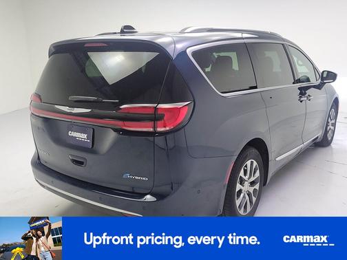 Blue 2023 Chrysler Pacifica Hybrid Pinnacle