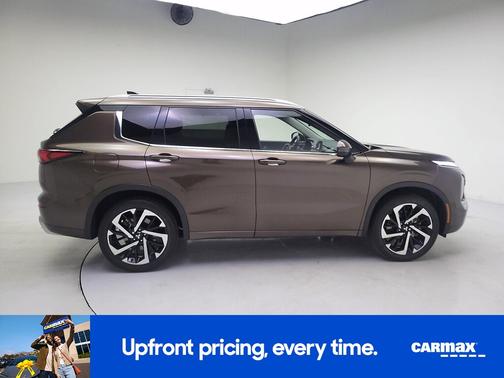 Brown 2024 Mitsubishi Outlander SEL