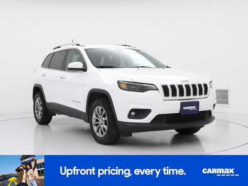 White 2019 Jeep Cherokee Latitude Plus