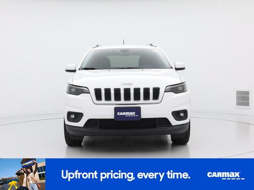White 2019 Jeep Cherokee Latitude Plus
