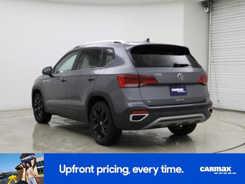 Gray 2024 Volkswagen Taos SE