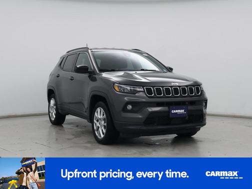 2023 Jeep Compass Latitude Lux