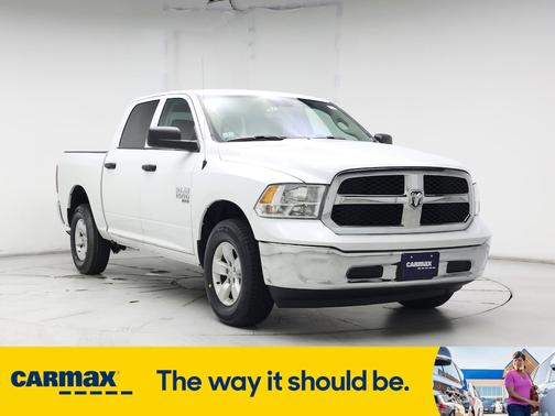 2022 RAM 1500 Classic SLT