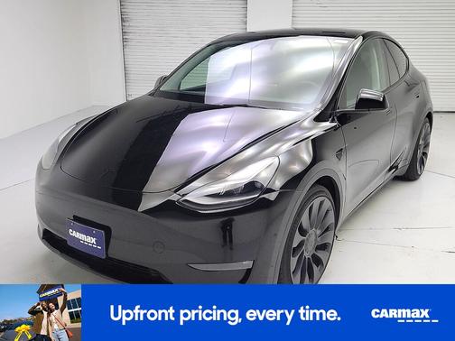 Black 2023 Tesla Model Y Performance