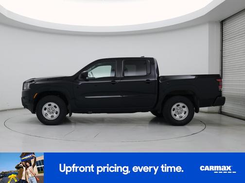 Black 2023 Nissan Frontier S