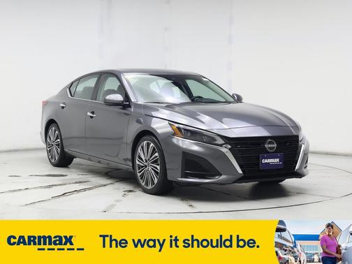 2023 Nissan Altima SL