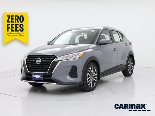 Gray 2021 Nissan Kicks SV