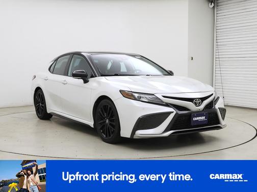 White 2021 Toyota Camry XSE
