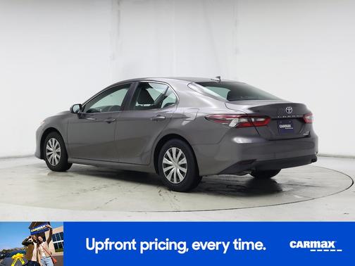 2022 Toyota Camry Hybrid LE