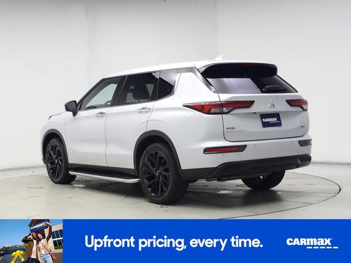 2024 Mitsubishi Outlander SE Black Edition